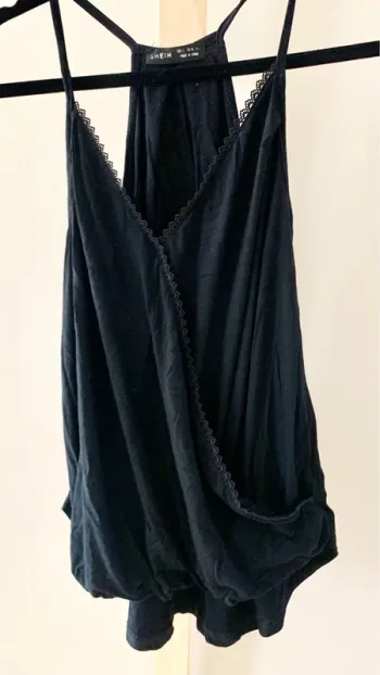 Débardeur noir Shein à bretelles fines – Taille S