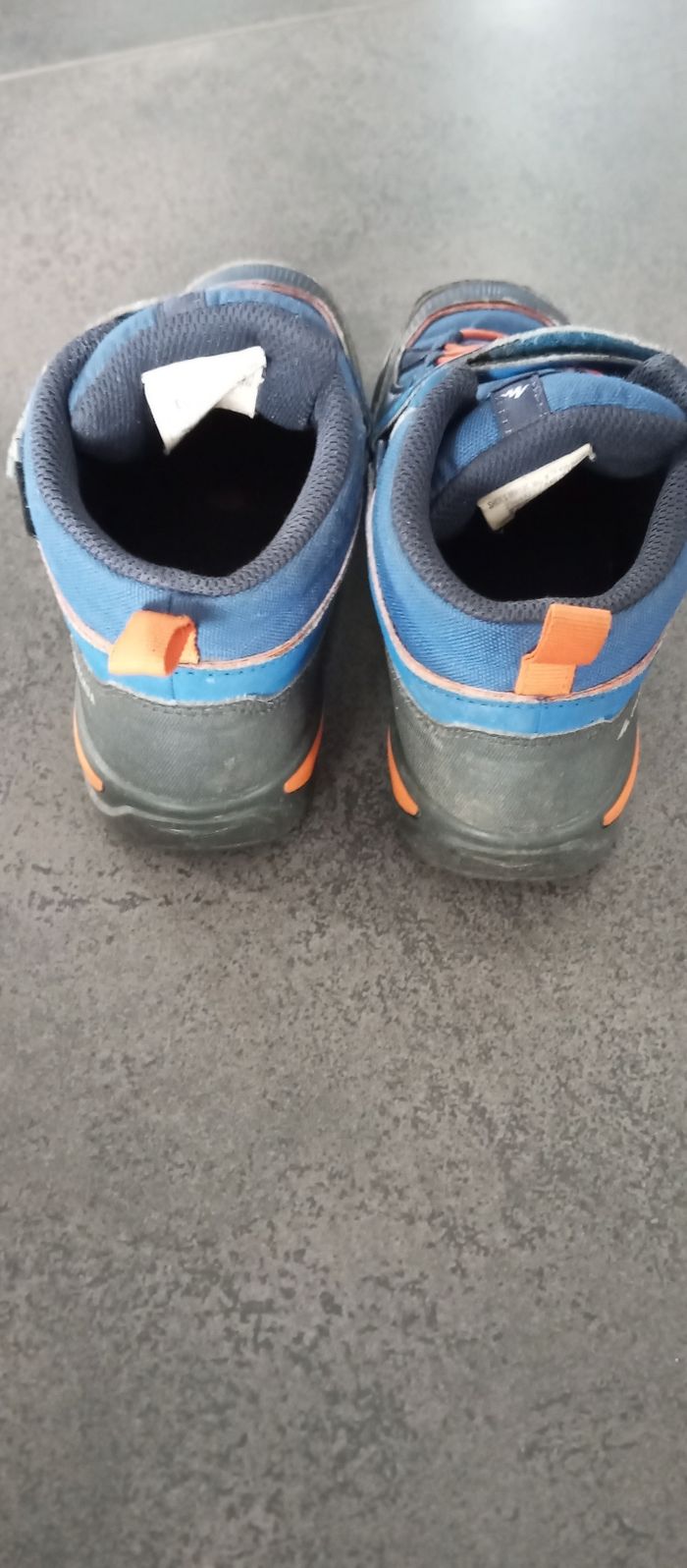 Chaussure de randonnée 33 - photo numéro 3