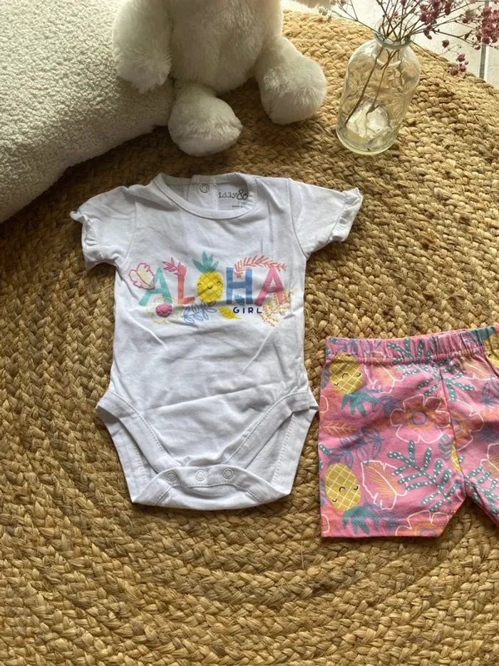 Ensemble short et body manche courte - photo numéro 3