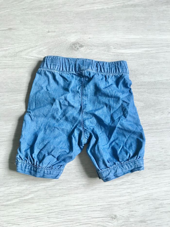 Jeans court et fin 3mois (Kimbaloo) - photo numéro 2