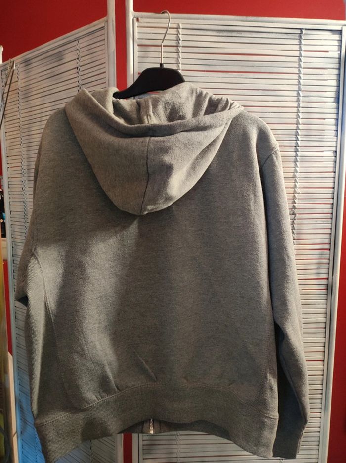 Gilet gris - photo numéro 2