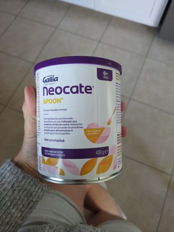 Neocate spoon