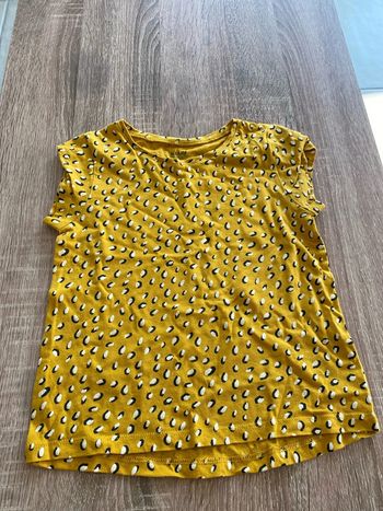 Teeshirt moutarde 4 ans