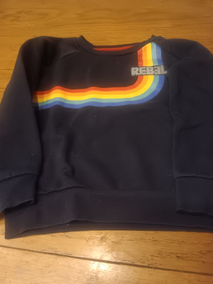 Tee shirts manches longue sweats 5 ans9 - photo numéro 4