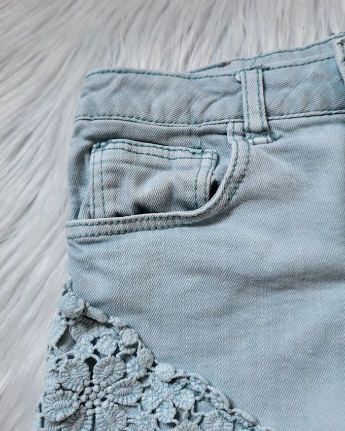 Short jeans dentelle zara 6ans - photo numéro 3