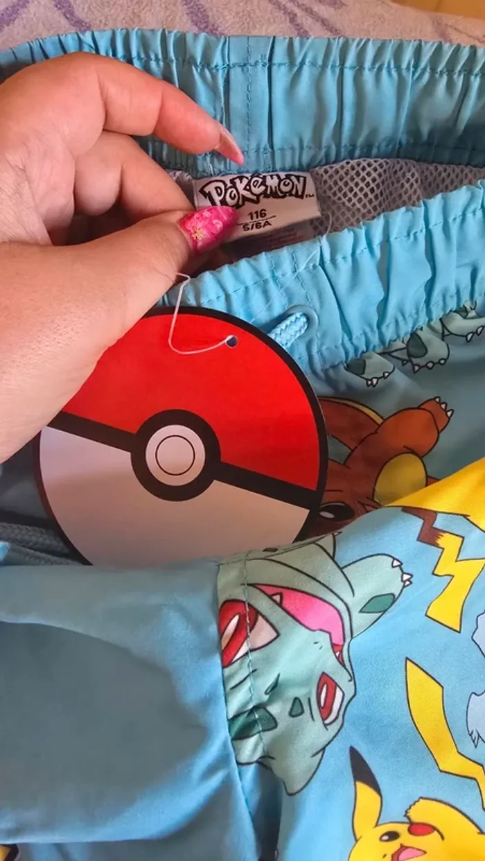 Maillot de bain short pokemon neuf taille 5-6ans - photo numéro 3