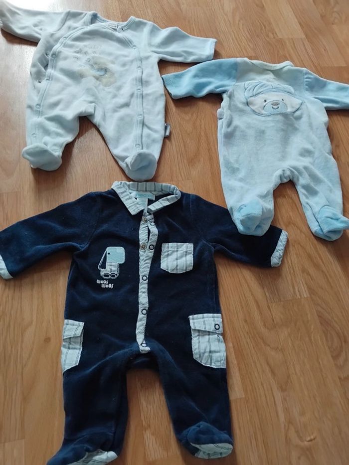 Lot pyjamas naissance 0mois - photo numéro 2