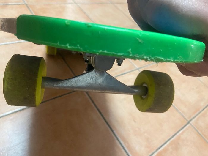 Skateboard planche a roulette - photo numéro 5
