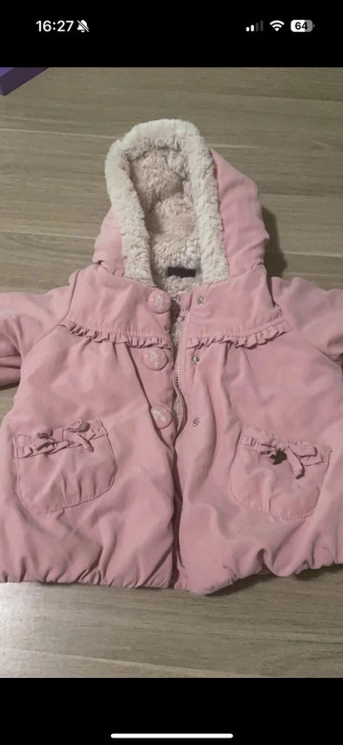 Manteau chaud et moufles - photo numéro 2