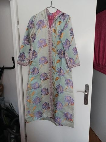 Robe fleurie taille M 1m60