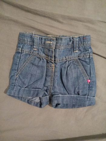 Short _ 3 mois