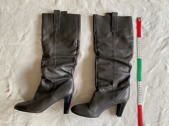 Bottes Zara en cuir grises à talon taille 37 - photo numéro 17