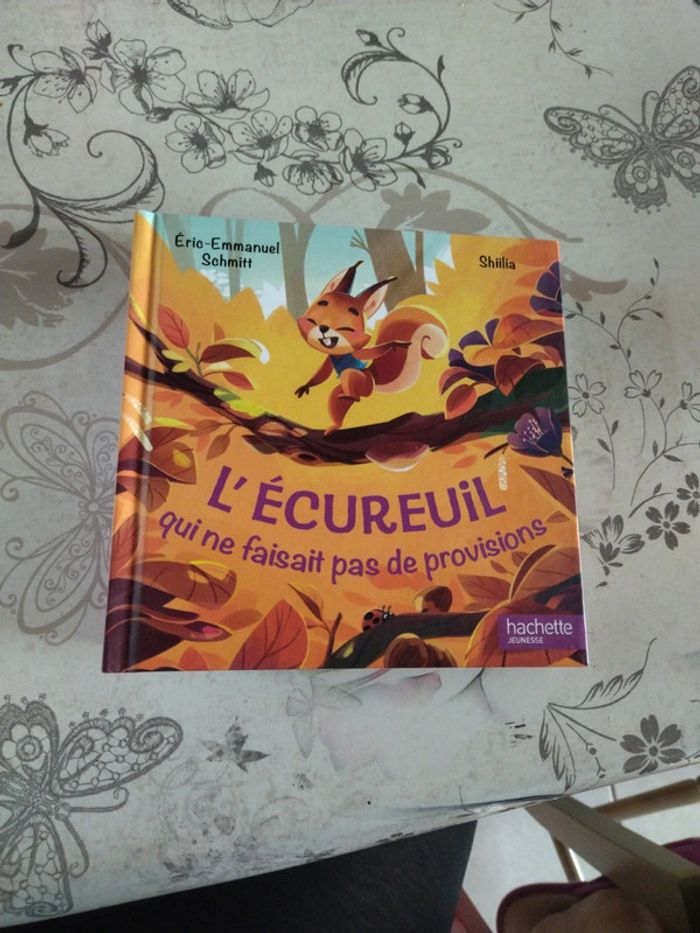 L'écureuil qui ne faisait pas de provisions