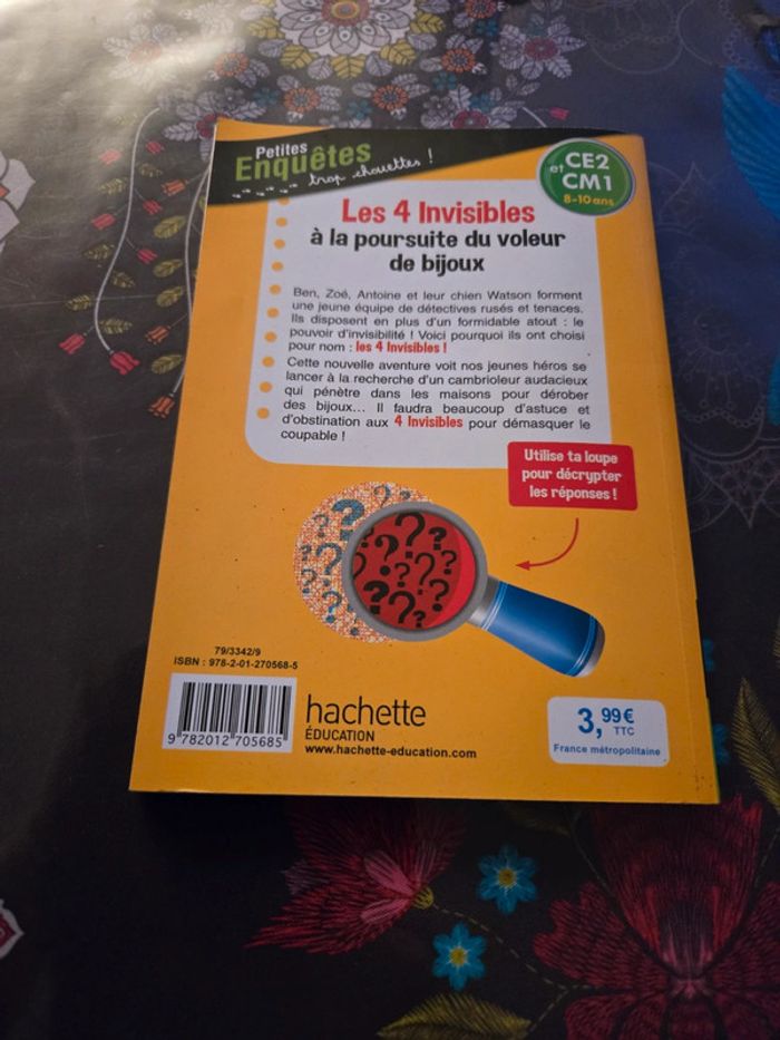 Les 4 invisibles à la poursuite du voleur de bijoux - photo numéro 2