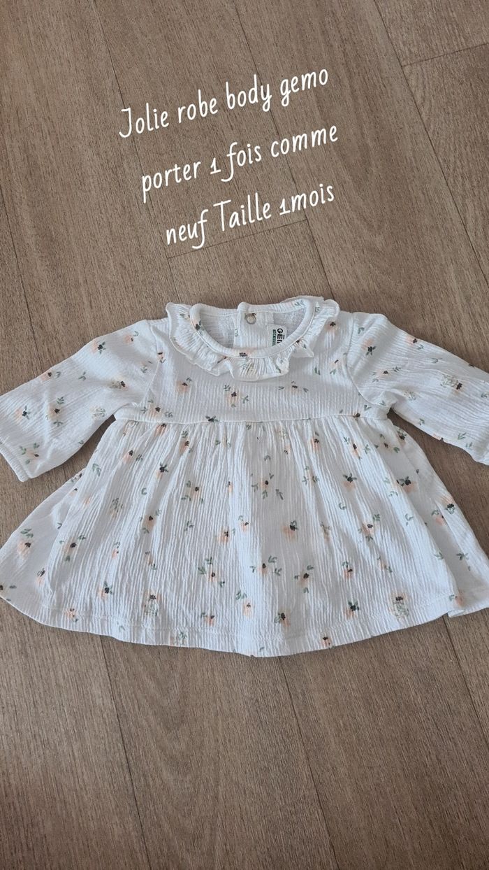 Jolie robe bodie