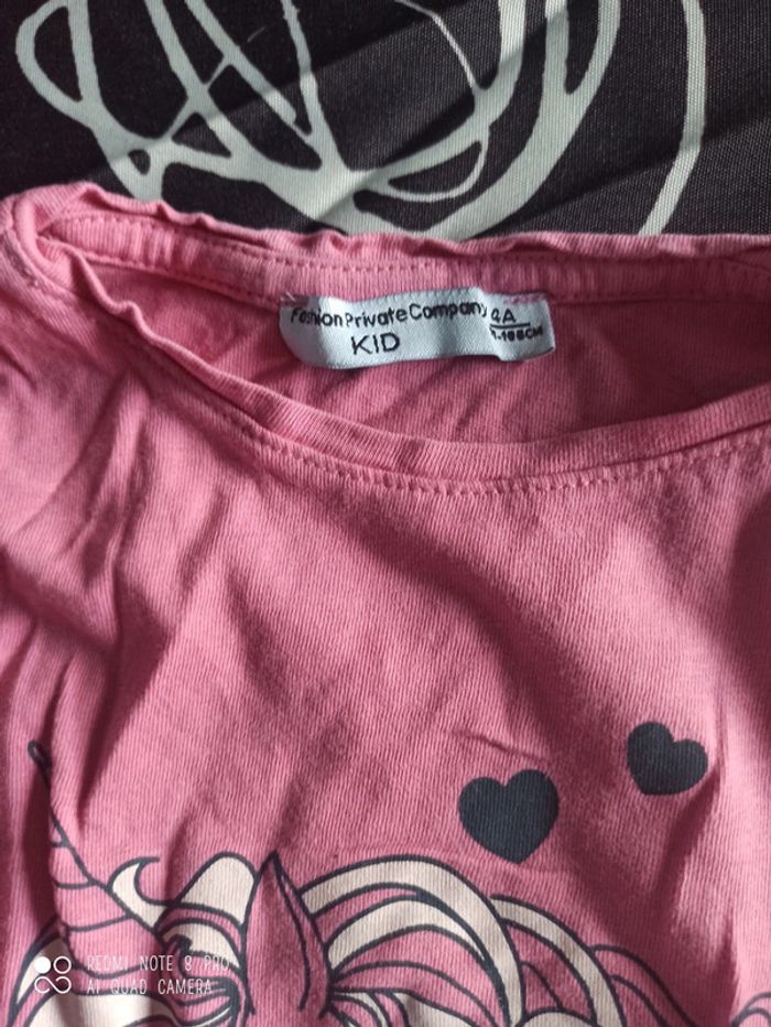 T-shirt licorne - photo numéro 3