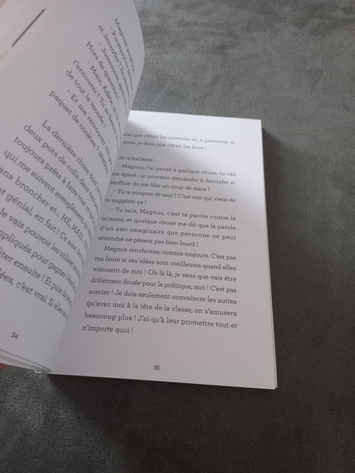 Roman mortelle adèle tome 2 - photo numéro 2