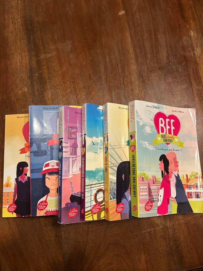Lot de livre « bff »