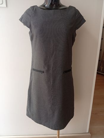 Robe City 38 