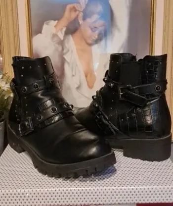 Dockers  clouté