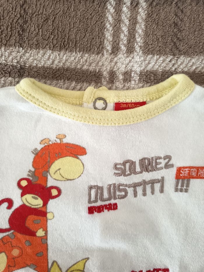 👕 T-shirt Enfant - 3 Mois / Babygro' - photo numéro 2