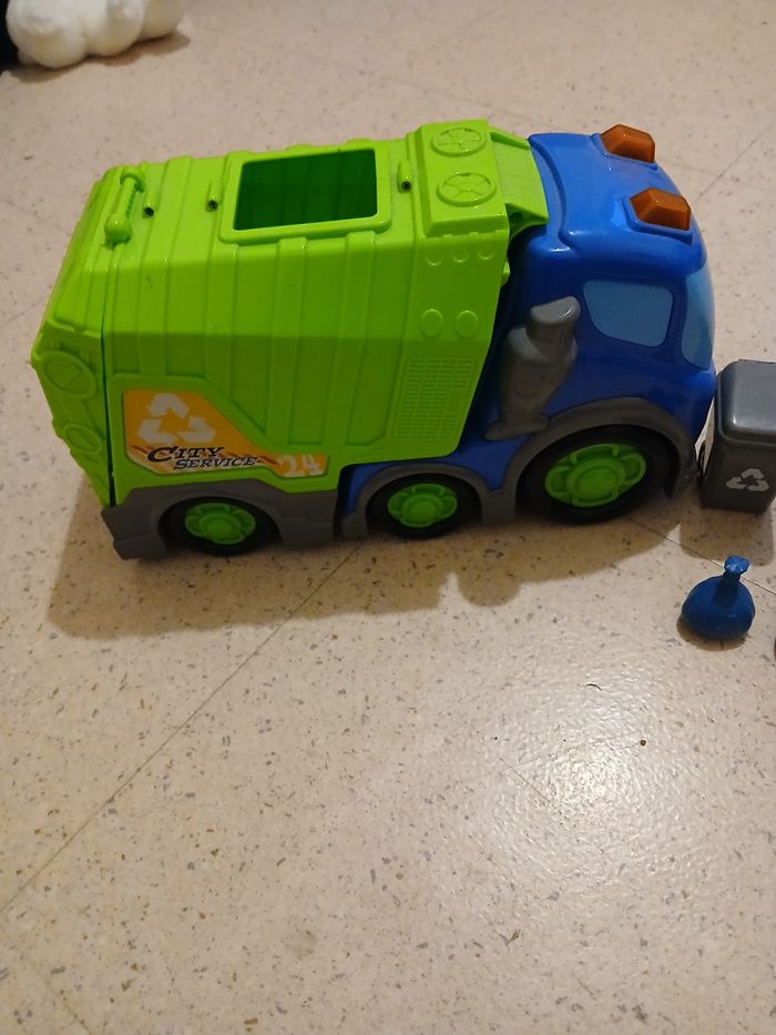 Camion de poubelle et accessoires - photo numéro 6