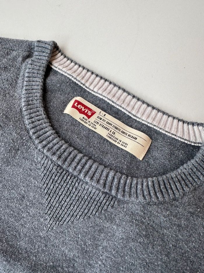 Pull Lévis gris taille L très bon état - photo numéro 2