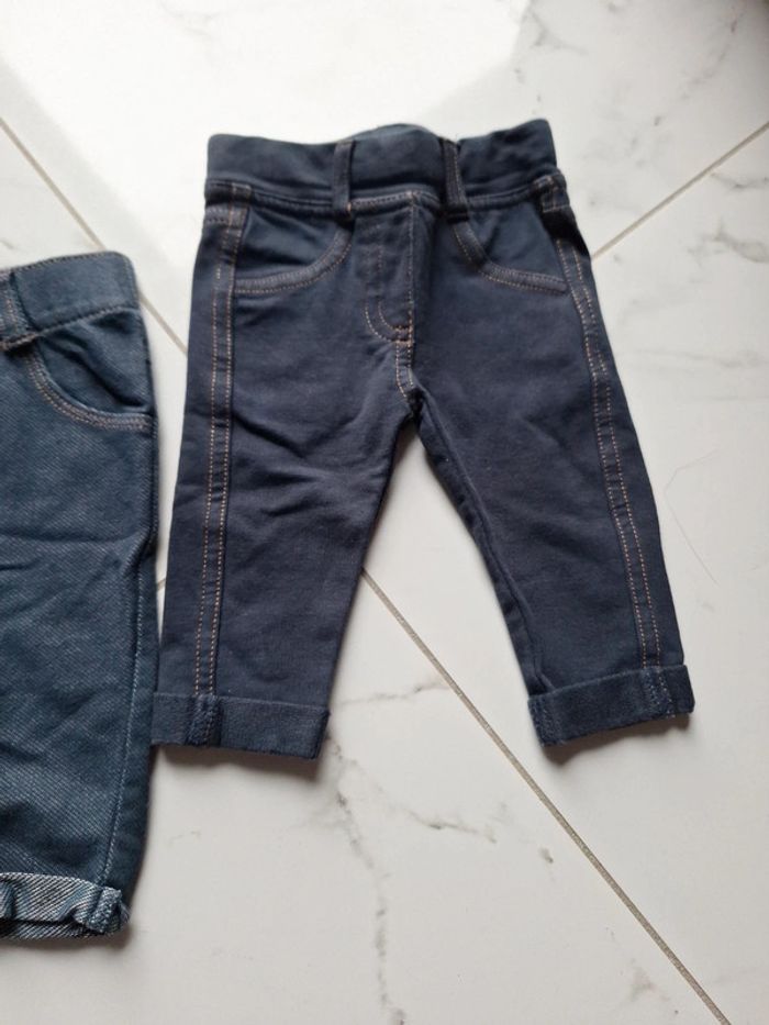 Lot 2 jeans 3 mois - photo numéro 3