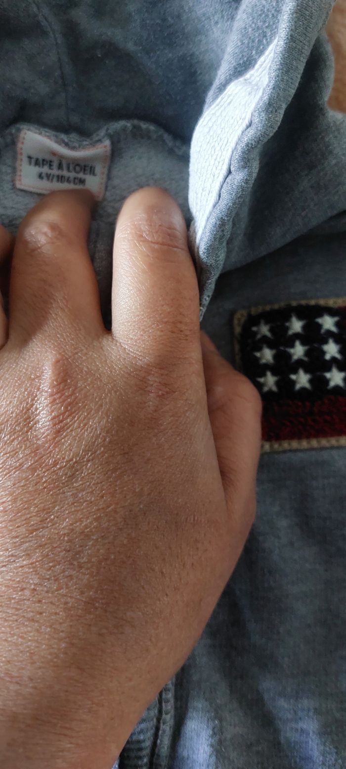 Gilet garçon 4 ans bon état - photo numéro 6