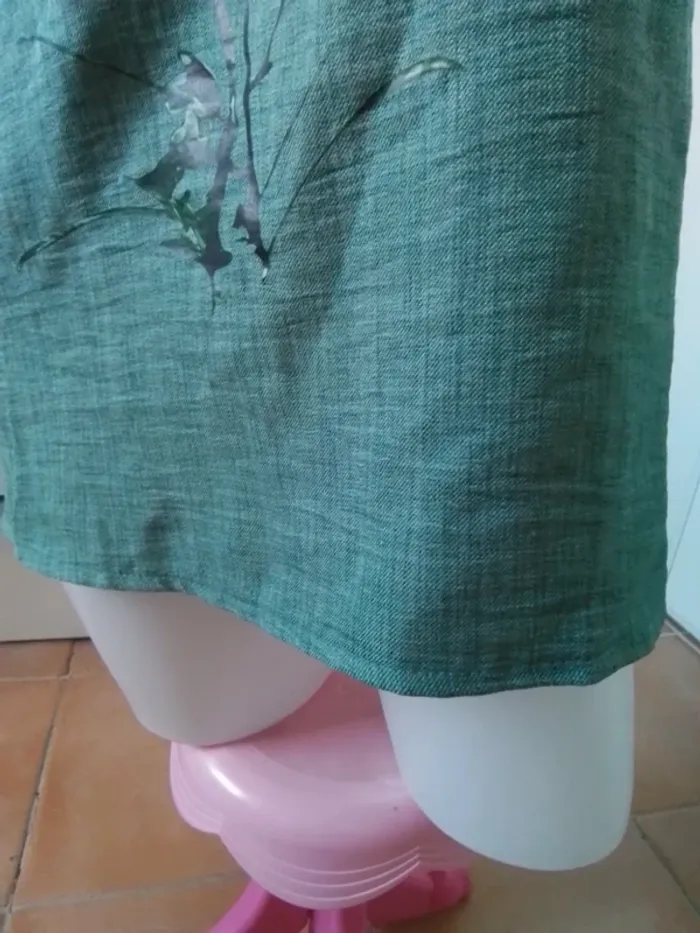 Tee shirt vert ample motif fleur - photo numéro 4