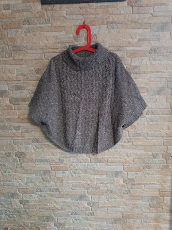 Cape poncho FPC 10A