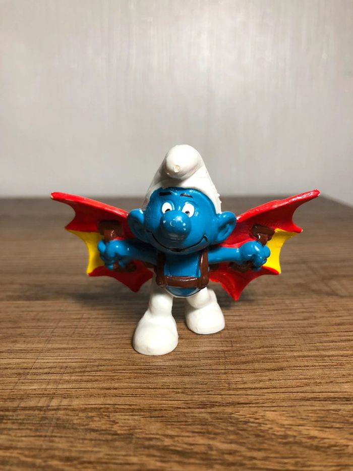 Figurine schtroumpfs vintage volant 1979 schleich made in portugal