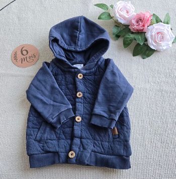 Gilet avec capuche amovible 6 mois Tape à l’oeil très bon état 