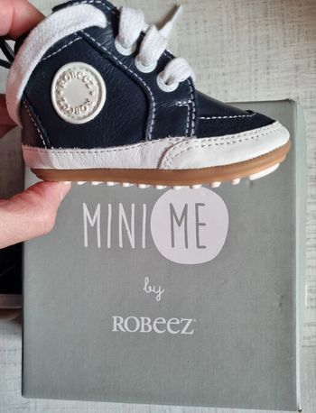 Sneackers souples mini me robeez 18 neuf