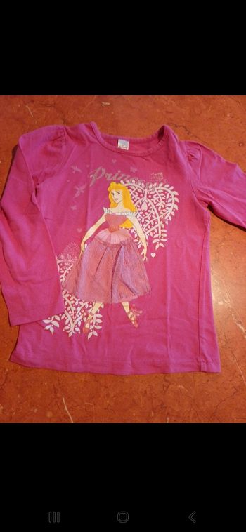 T.shirt fille taille 7 ans