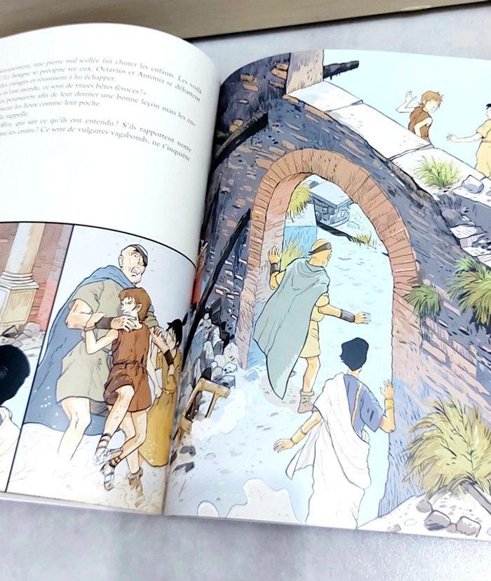 🌺 Livre (école des loisirs) : Octavius et le gladiateur - photo numéro 3