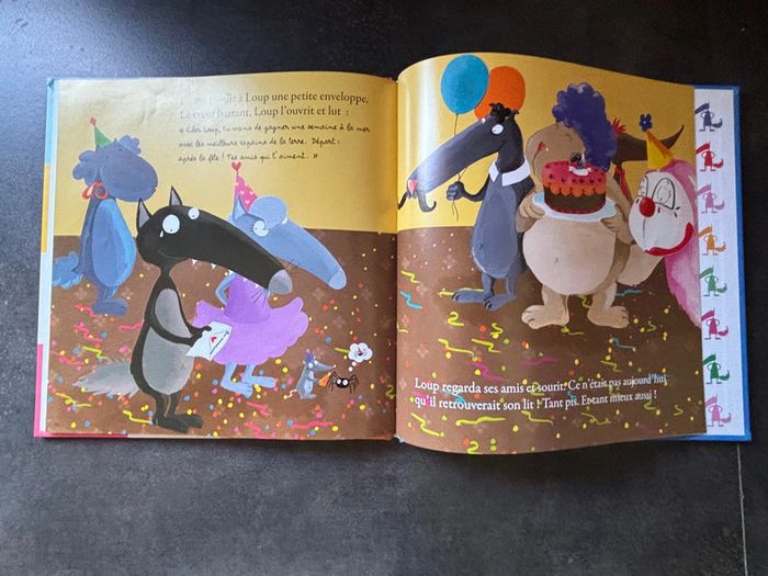 Livre Le loup qui fêtait son anniversaire Auzou - photo numéro 3
