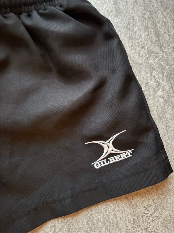 Short Gilbert - photo numéro 2
