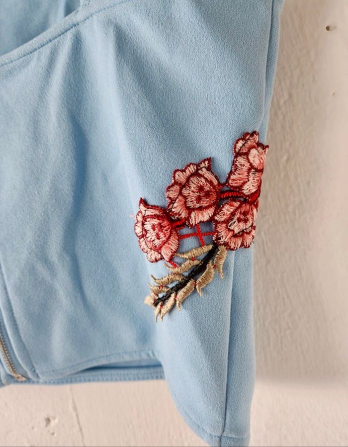 Top bustier fleuri Cherry Koko Ouverture glissière au dos Fleurs appliquées brodées Bretelles fines réglages - photo numéro 6