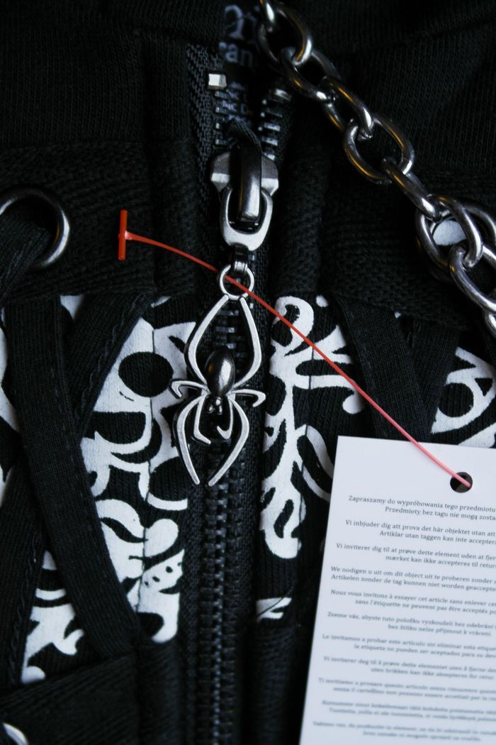 gilet Emily the Strange - taille S - photo numéro 8