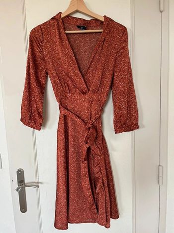 Robe H&M fleurie fluide – Taille 34 xs