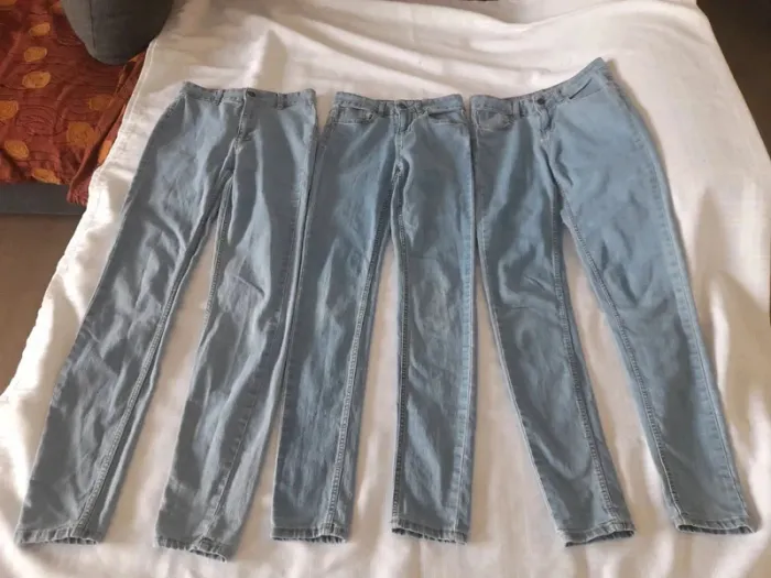 Lot 3 jeans skinny kiabi tbe taille 32