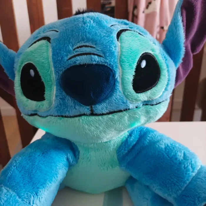 Peluche Stitch qui s'éclaire - photo numéro 4