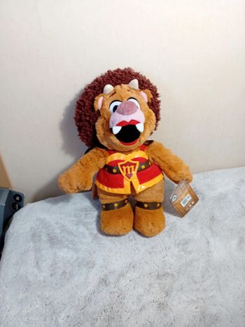 Peluche Manticore Mascot Onward