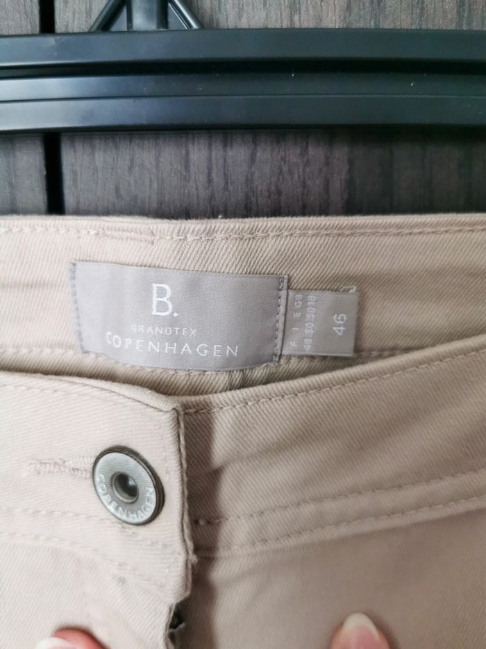 Pantacourt beige - photo numéro 3