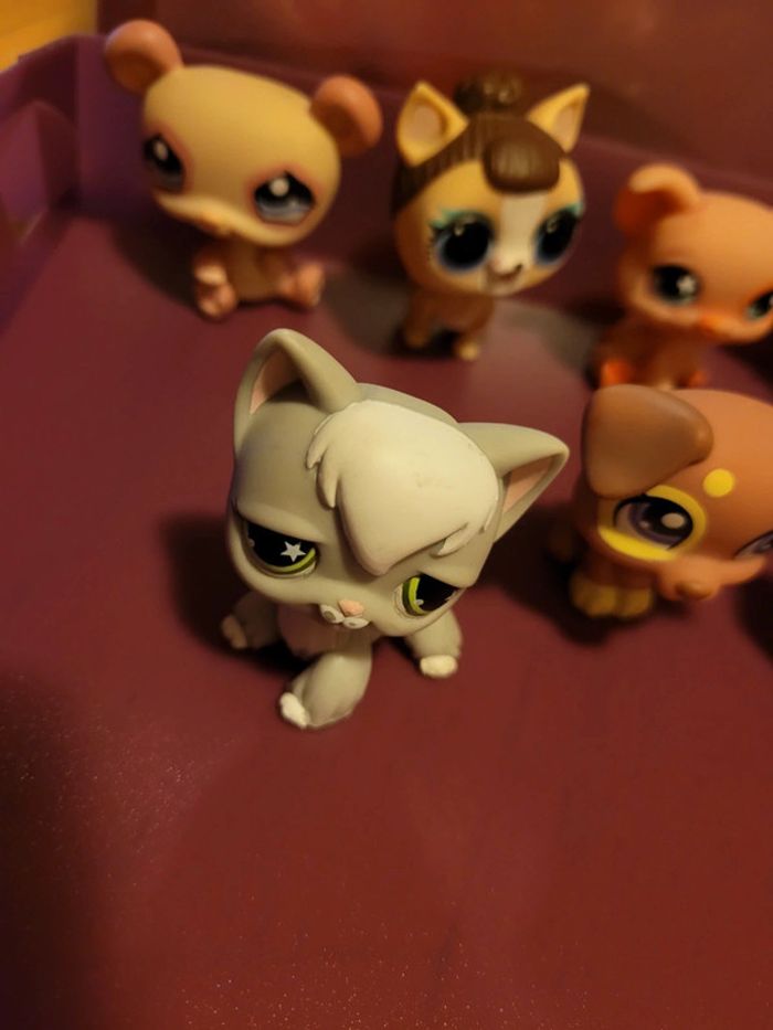 Lot 9 figurines LPS. 1€50 unité - photo numéro 2