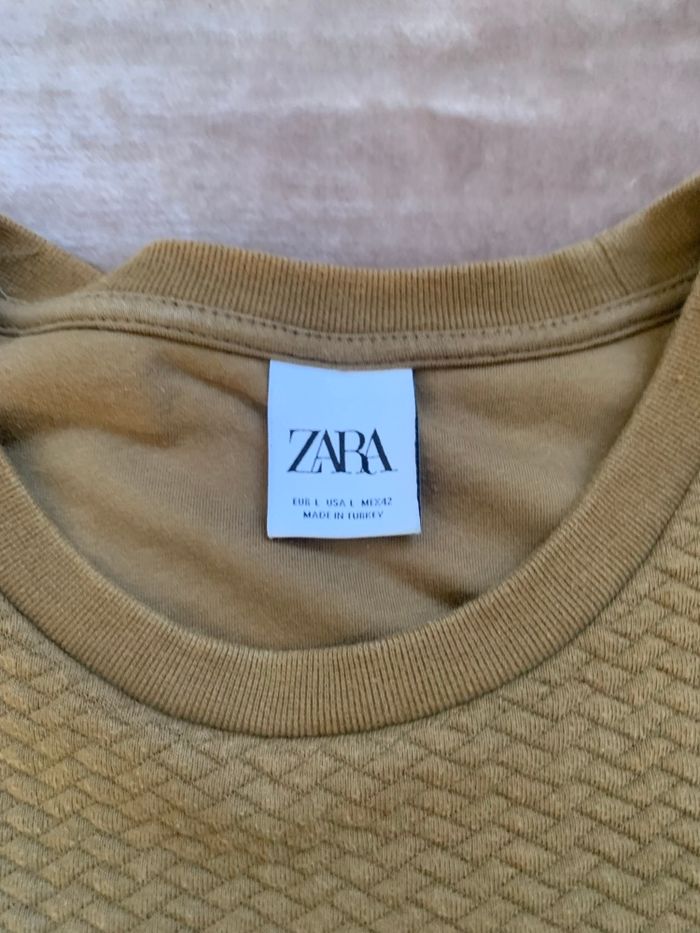 Sweat-shirt Zara moutarde - photo numéro 2