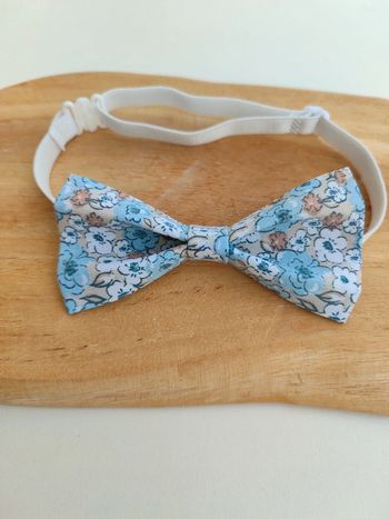 Noeud papillon enfant beige et bleu