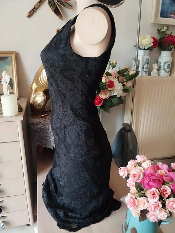 🖤Robe Dentelle Résille Fleurie T32/34 Caroll🖤 - photo numéro 6