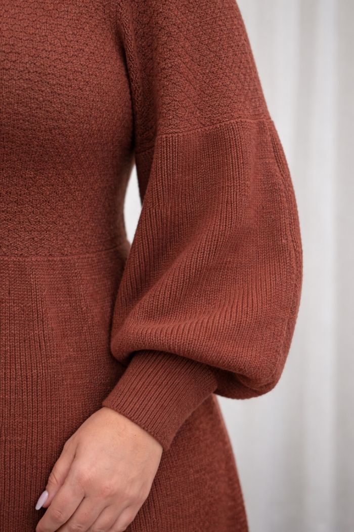 Robe pull en tricot maille texturées couleur cannelle terracotta Femme Taille 54 marque Boohoo 💍 - photo numéro 4